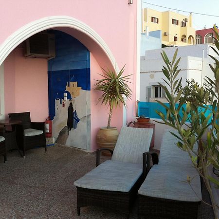 Nectarios Villa - Studios & Suites Adults Only Fira  Eksteriør billede