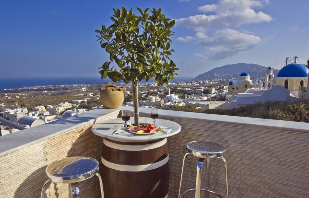 Nectarios Villa - Studios & Suites Adults Only Fira  Eksteriør billede